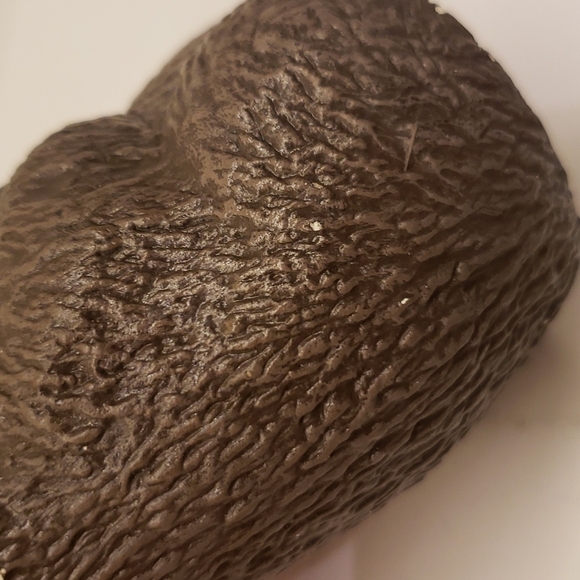 UNBRANDED Ceramic Ground Hog 2"w x 4"h brown black hands and spout - Picture 9 of 10